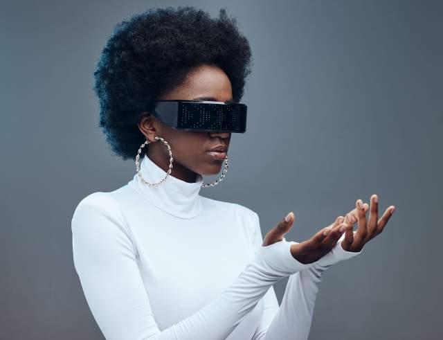 Understanding Mixed Reality and Augmented Reality: Key Differences Explained